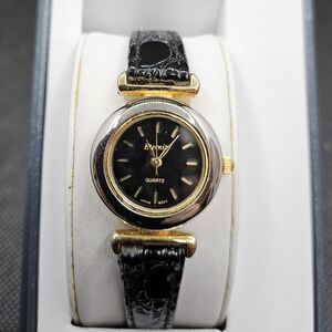 Women's Black and Gold Quartz Watch